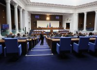 Скандали в парламента за новия механизъм за определяне на минималната заплата