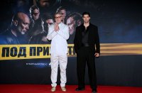 "Под прикритие 6" на големия екран в Зала 1 на НДК: Съзвездие от актьори на червения килим (СНИМКИ)