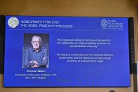 Най-интересните открития в изследването на неутрино тепърва предстоят, допуска нобеловият лауреат Франсис Халзен