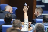 Изслушват вътрешния министър в НС: Демерджиев ще отговаря на въпроси за полетите на Пеевски