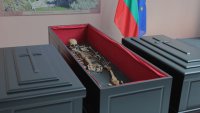 От Солун до София: Гърция предаде на България тленните останки на цар Самуил