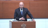 Румен Радев за полетите на Пеевски: Има 36 фактури, които идват към нас от службите в Малта, за 36 полета на обща стойност 5 милиона евро