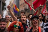 Жилищната криза в Испания: Парламентът отхвърли законопроекта на Санчес