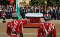 Предаването на тленните останки на цар Самуил е новина и в световните медии