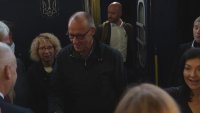 "Украйна се нуждае от цялата ни подкрепа": Мерц пристигна на посещение в Киев