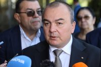 Министър Абровски: Няма данни за отказани кораби с товари от зърно в Черно море