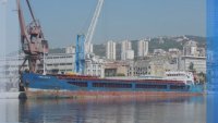 Моряци от атакувания кораб &bdquo;Челси 3&ldquo; са настанени в болници във Варна