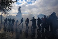 1200 арести в деня на недоволството във Франция