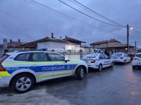 53-ма души са задържани при акция срещу битовата престъпност и изборните права във Варненско