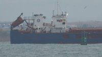 Корабът "Челси-3" акостира на пристанището в Бургас