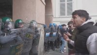 В Италия се стигна до сблъсъци и насилие между протестиращи и полиция