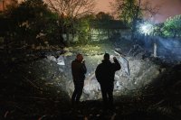 Зеленски обвини Русия в използване на касетъчни бомби