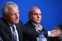 Тодор Ангелов проведе важна среща с президента на световната борба преди шампионата в Астана