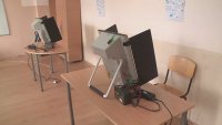 Едва 6,76% избирателна активност в Кърджалийско, информация за върнати хора, отишли да гласуват