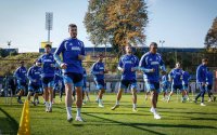 Левски тренира без Търдин, но с Бурас преди гостуването в Чехия