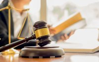Обвиниха кметовете на Белица и Сунгурларе за търговия с влияние