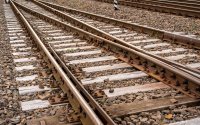 Седем товарни вагона са дерайлирали в района на Локомотивния и вагонен завод в Русе