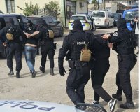 13 задържани за наркотици при операция на полицията в Хасково