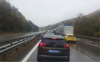 Катастрофа блокира движението на АМ "Тракия" в посока Бургас (ВИДЕО)
