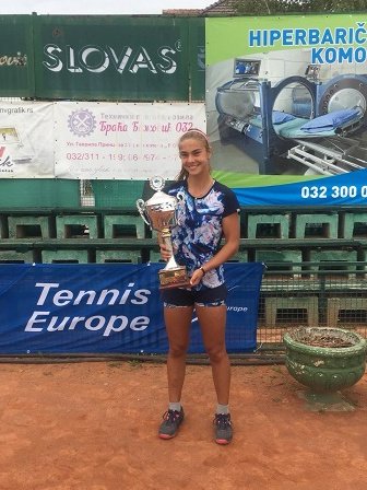 йоана константинова триумфира титлата турнир тенис европа сърбия