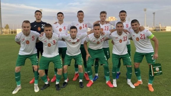 България U19 с претижна контрола в Анталия