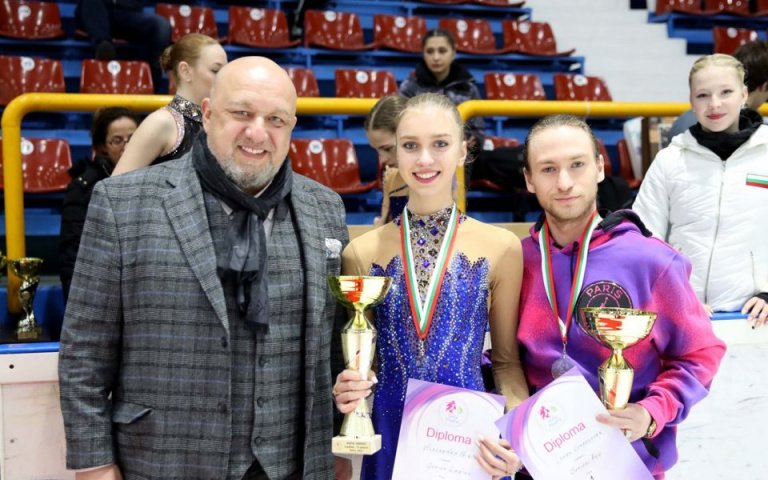 българия злато сребро международен турнир фигурно пързаляне