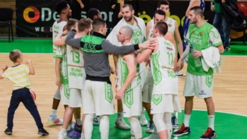берое класира полуфиналите балканската баскетболна лига