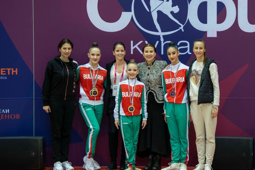 гимнастичките спечелиха златни сребърни бронзов медал финалите отделните уреди купа софия