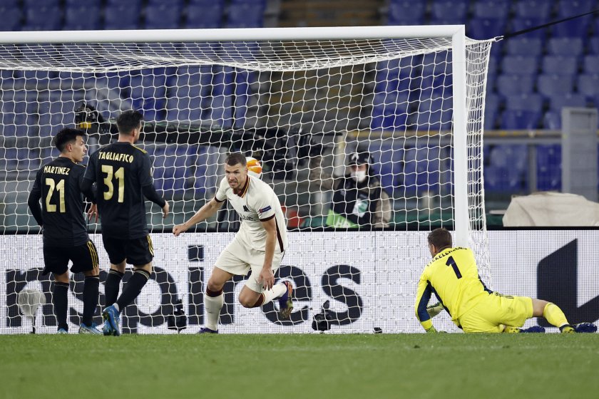 Рома излъга Аякс и ще играе на 1/2-финал в Лига Европа