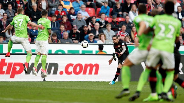 халф волфсбург тежка травма