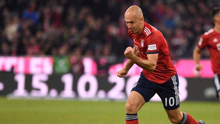 ариен робен върне големия футбол