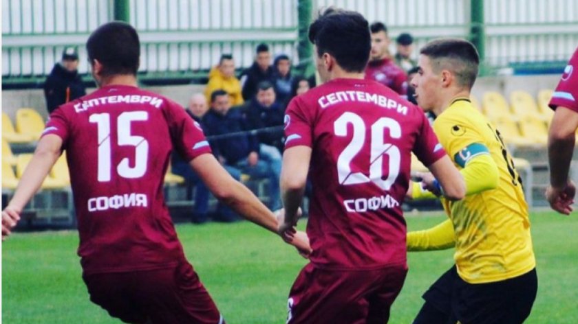 септември искат доиграване сезона бараж цска 1948