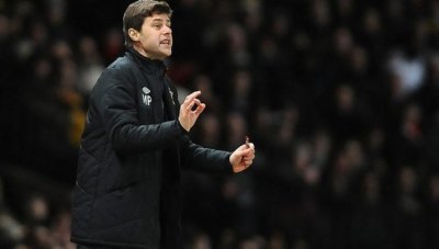 Почетино подписа нов договор с Тотнъм