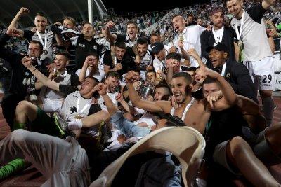 Славия спечели Купата на България! (видео)