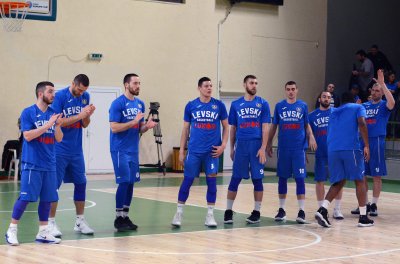 Левски Лукойл - Рилски спортист е финалът за Купата на България (видео)