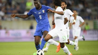 Италия с победа в дебюта на Манчини