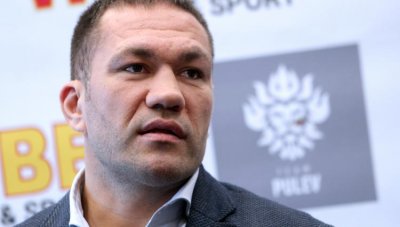 Насрочиха търг за мача между Кубрат Пулев и Хюи Фюри
