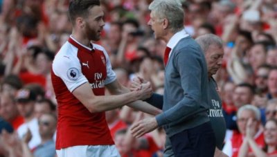 Фулъм взе защитник на Арсенал