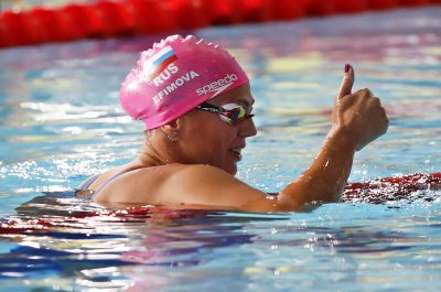 Ефимова грабна златото на 200 м бруст