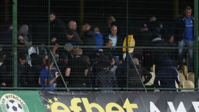 42-ма задържани след боя в Коматево