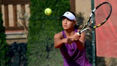 Аршинкова и Топалова отпаднаха на турнира във Варна