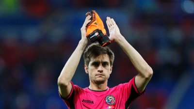 Милан подписа с румънски вратар