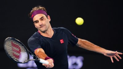 Федерер се завърна на корта, надява се да е готов за Австралия