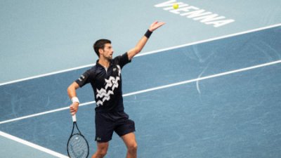 Джокович на четвъртфинал във Виена, Медведев с експресна победа