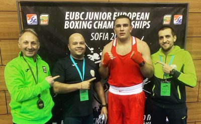 България с медал в тежката категория на ЕП по бокс в София