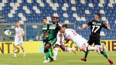 Оставането на Ибрахимович в Милан зависело от него