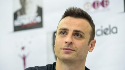 Бербатов смята, че Погба трябва да напусне Манчестър Юнайтед