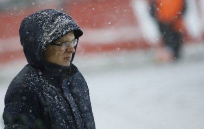 Дамбраускас: Трудно се играе смислен футбол в такива условия (ВИДЕО)