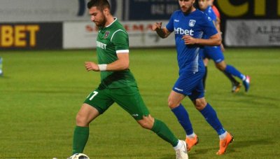 Голове на Божинов и Стоев не стигнаха за победа на Ботев Враца срещу Верея