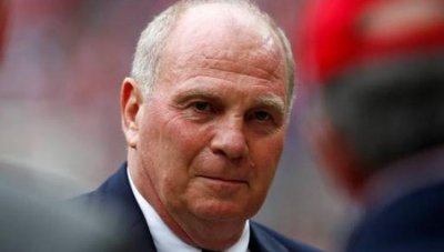 Ули Хьонес: Ще има реформиране в Байерн през зимния трансферен прозорец